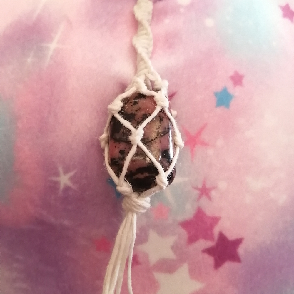 Rhodonite Macrame Keychain - Picture 3 of 3